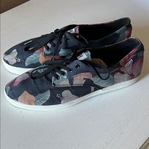 HUF men’s sneakers floral | 10